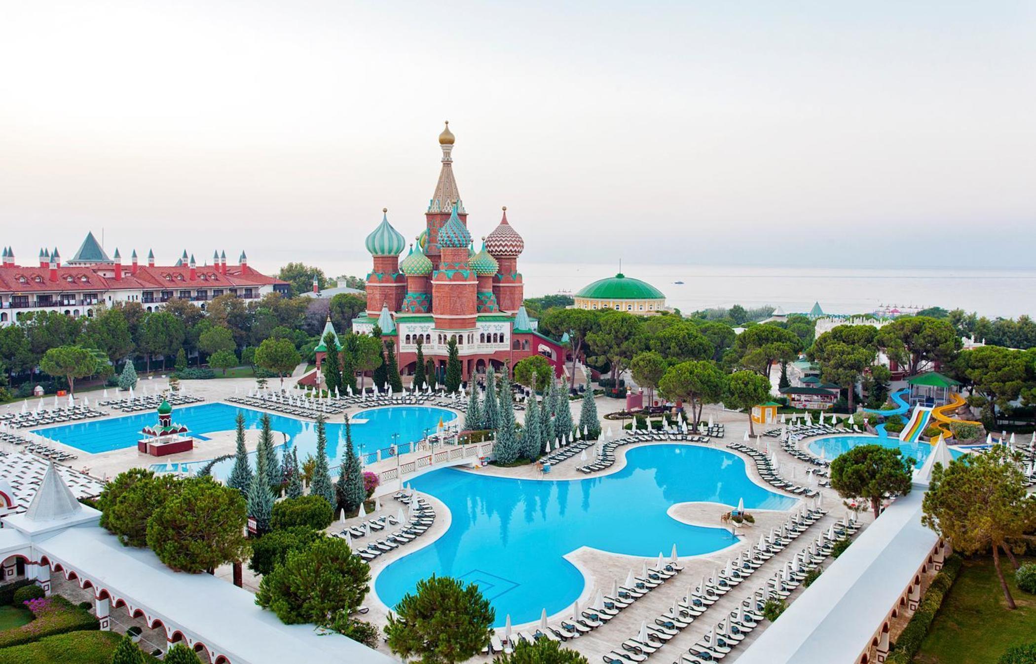אתר נופש Kremlin Palace