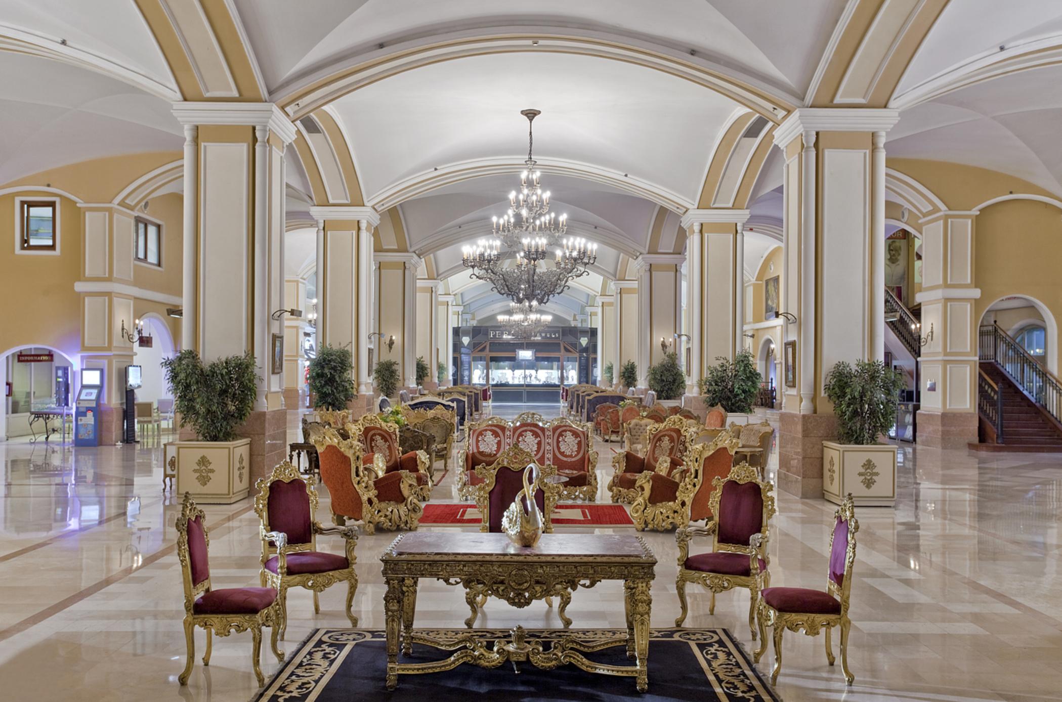 Kremlin Palace Station touristique 5*